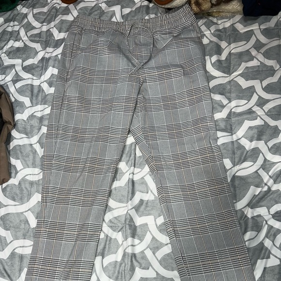 H&m trousers - Picture 1 of 3